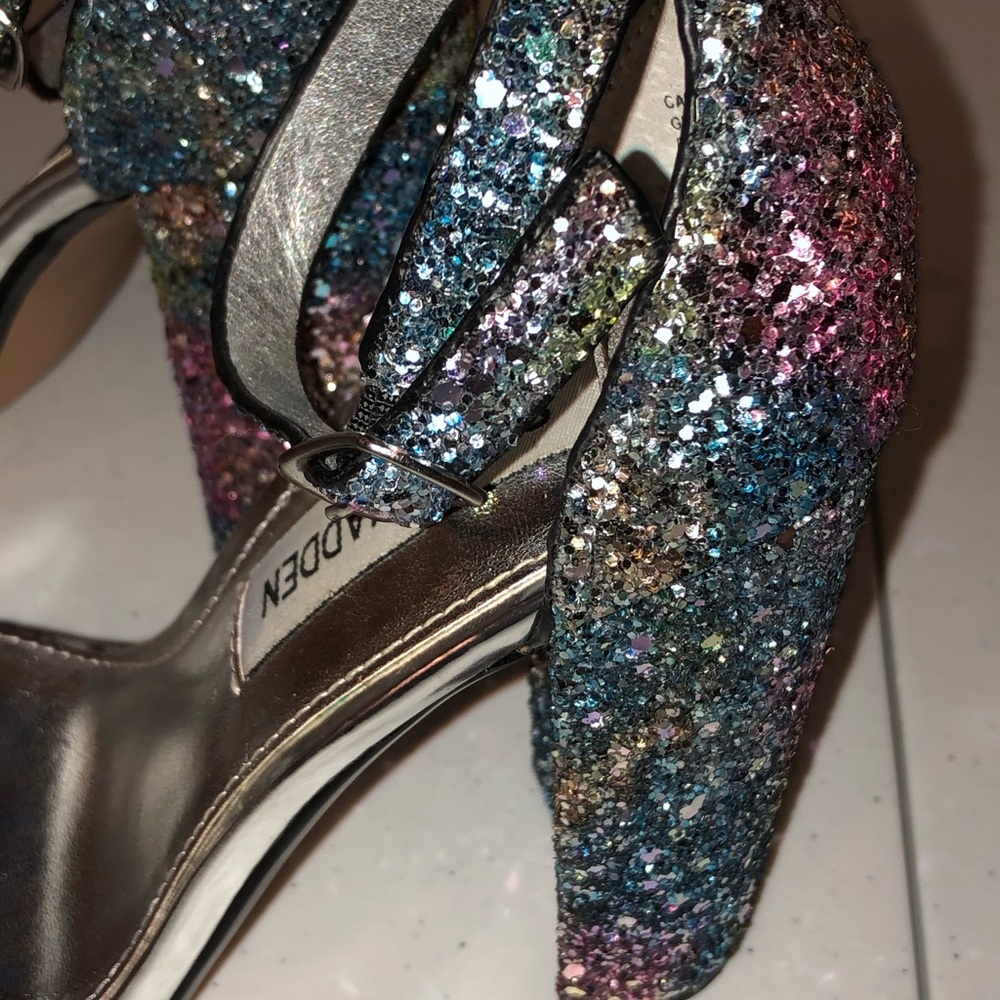 #shoes #stevemadden #heels #wedge #sale #boutique